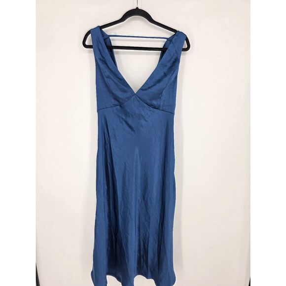 NWT Lulus Incredible Love Navy Blue Satin Cowl Back Midi Slip Dress Size Large - Picture 6 of 7